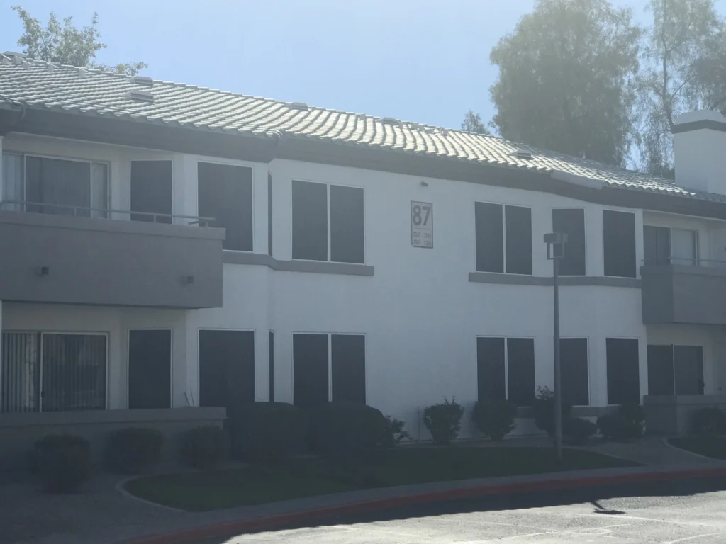 Apartment Split Screens